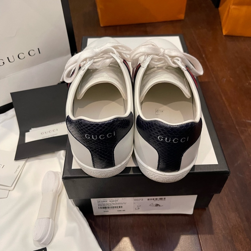 ❌SOLD❌Gucci Ace Leather Sneaker - Picture 3 of 7